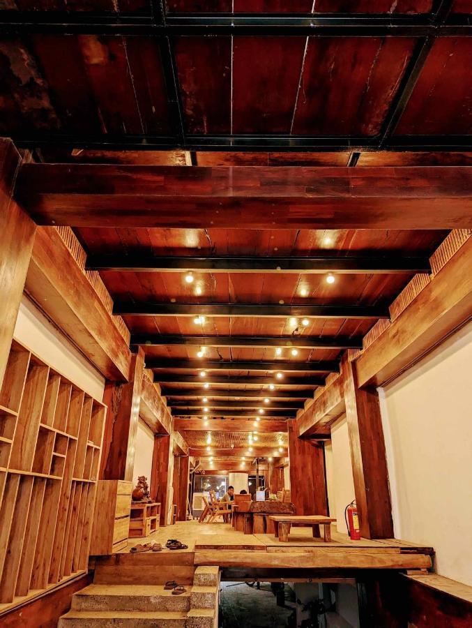 The GK House: Eco-Friendly Central Hostel with Rooftop Views Ho Chi Minh City Exterior photo