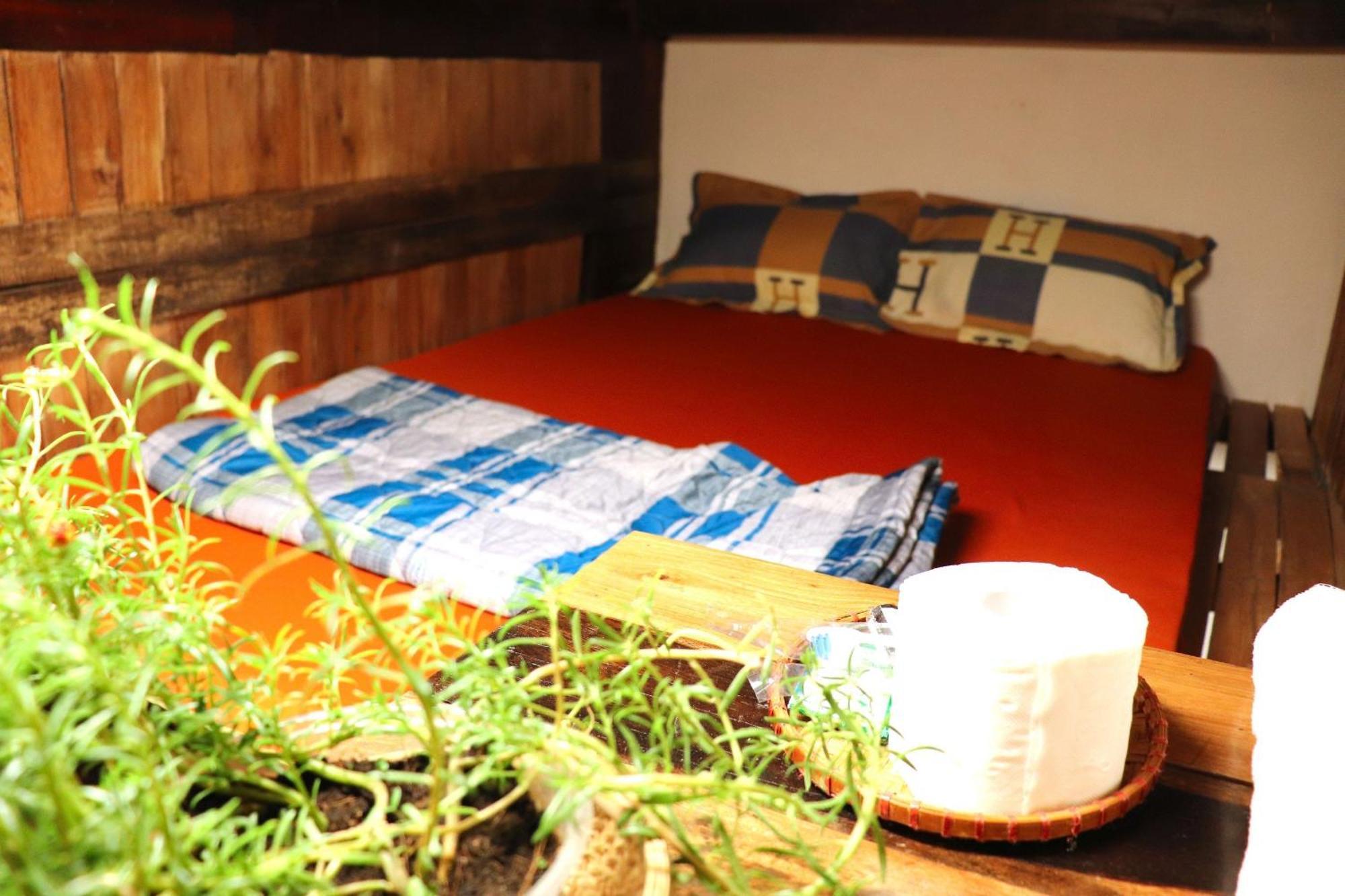 The GK House: Eco-Friendly Central Hostel with Rooftop Views Ho Chi Minh City Exterior photo
