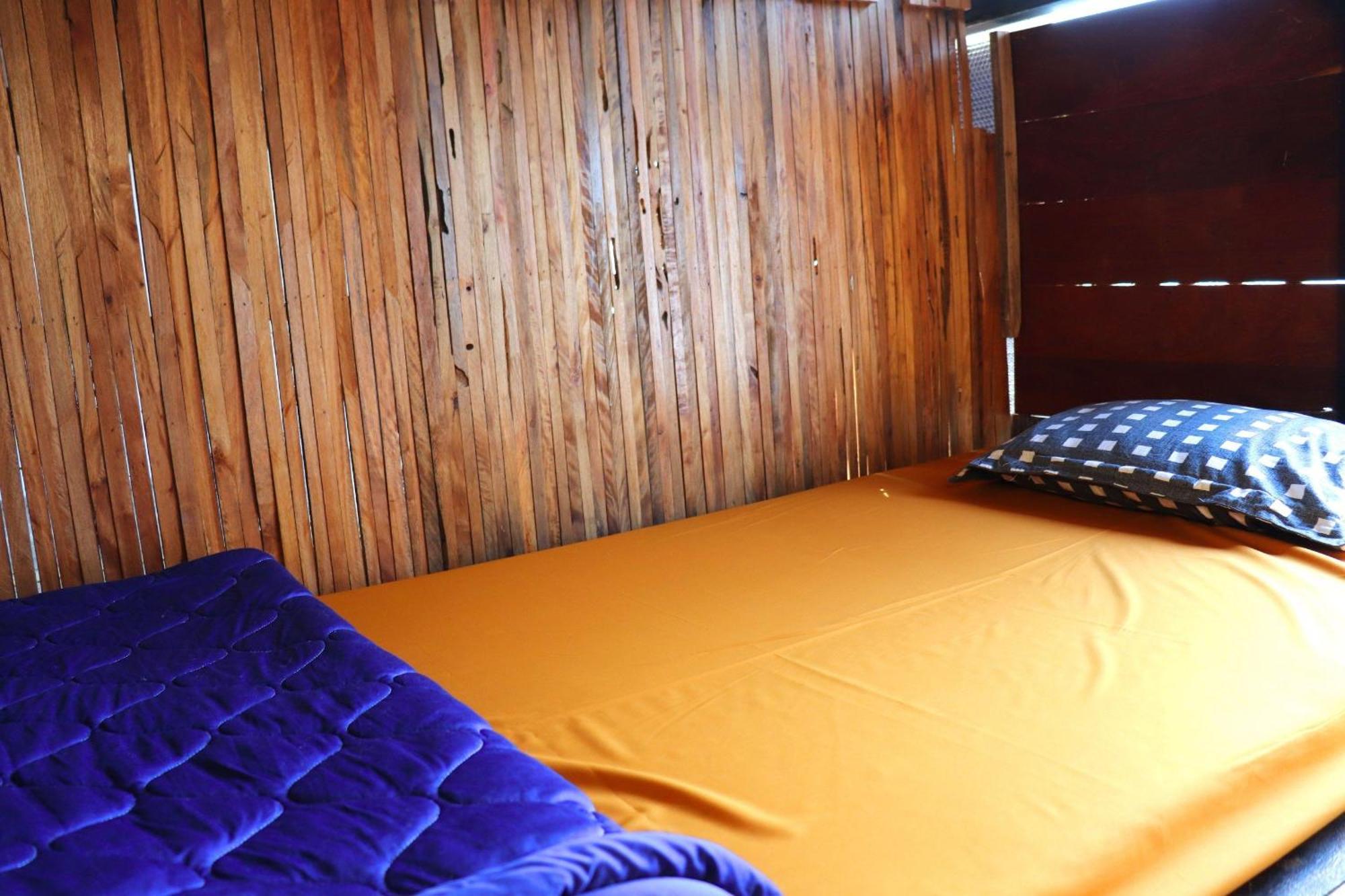 The GK House: Eco-Friendly Central Hostel with Rooftop Views Ho Chi Minh City Exterior photo